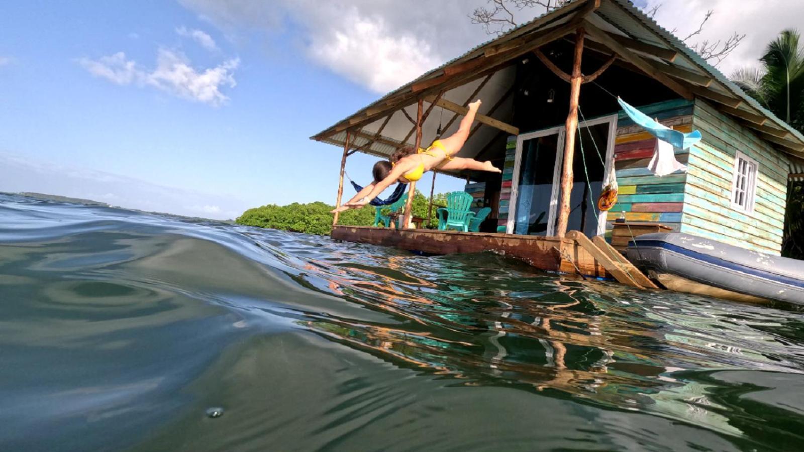 El Toucan Loco Floating Lodges Tierra Oscura Dış mekan fotoğraf