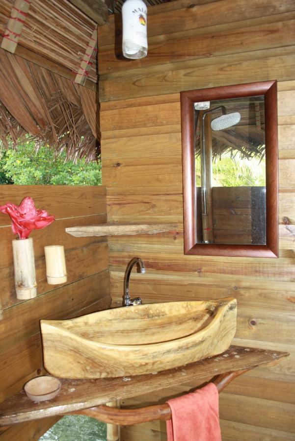 El Toucan Loco Floating Lodges Tierra Oscura Dış mekan fotoğraf